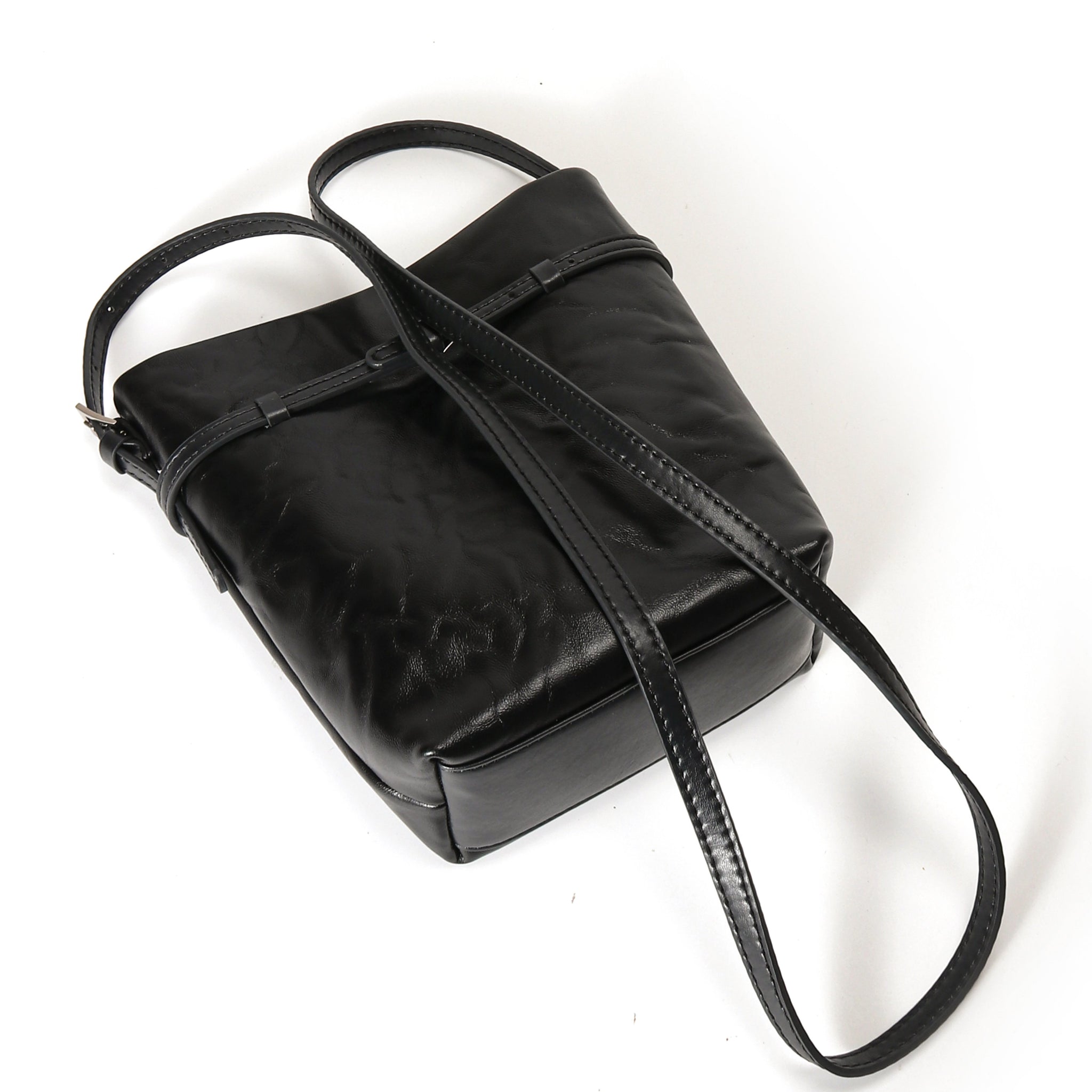 Beatrix Crossbody